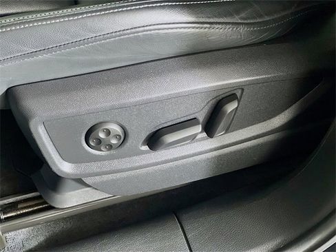 Used 2024 Audi Q5 2.0T Premium Plus image 12