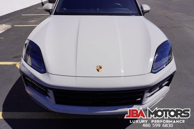Used 2024 Porsche Cayenne AWD/4WD image 76