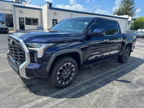 Used 2026 Toyota Tundra Limited AWD/4WD image 14