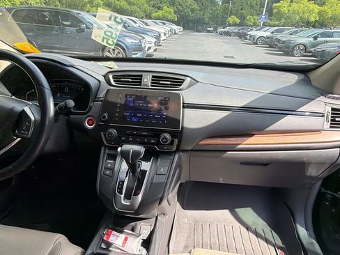 Used 2018 Honda CR-V Touring image 19