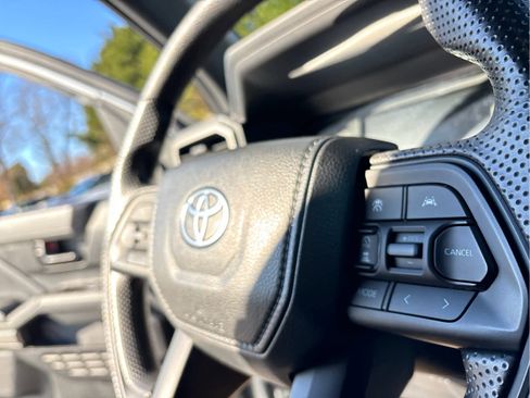 Used 2024 Toyota Tacoma SR5 image 11