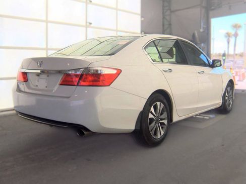 Used 2013 Honda Accord LX image 4