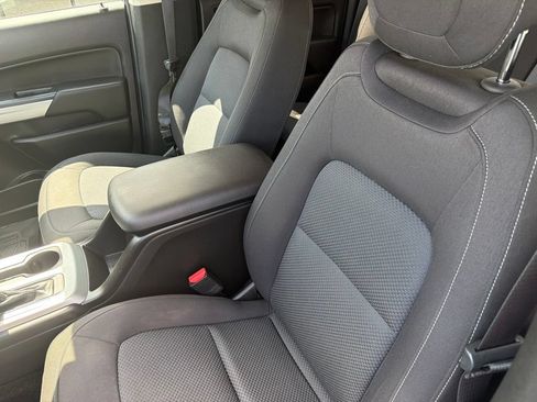 Used 2016 Chevrolet Colorado LT w/ LT Convenience Package AWD/4WD image 10