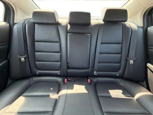 Used 2015 MAZDA MAZDA6 Touring w/ Touring Technology Package FWD image 19