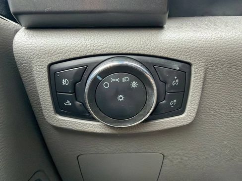 Used 2021 Ford F350 XLT w/ XLT Value Package AWD/4WD image 38