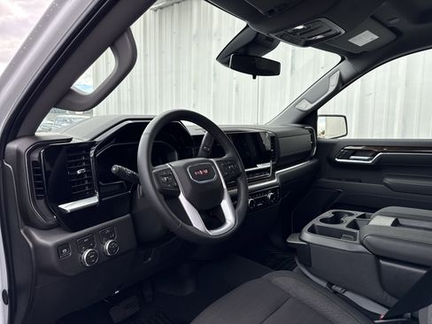 Used 2026 GMC Sierra 1500 Elevation image 16