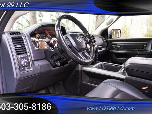 Used 2017 RAM 1500 Sport image 12