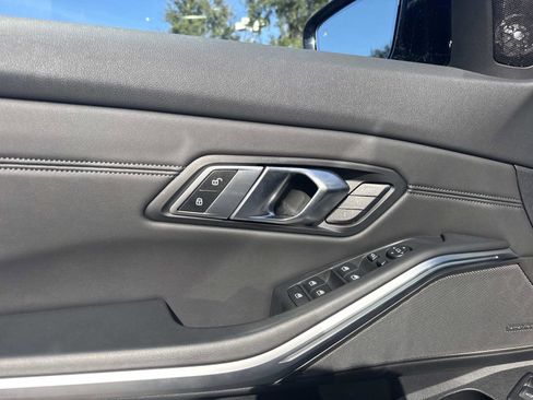 Used 2023 BMW M3 Competition w/ Executive Package image 17