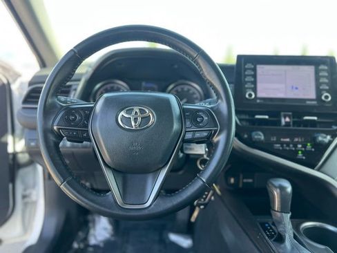 Used 2024 Toyota Camry SE FWD image 12