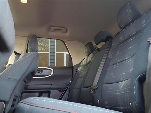 Used 2024 Ford Bronco Sport Heritage image 11