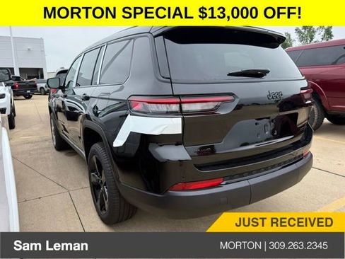 New 2025 Jeep Grand Cherokee L Limited w/ Black Appearance Package image 11