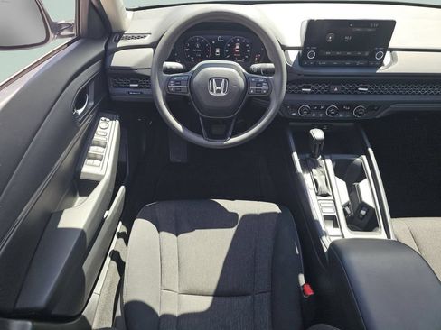Used 2023 Honda Accord EX image 4