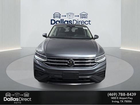 Used 2022 Volkswagen Tiguan SE w/ Panoramic Sunroof Package AWD/4WD image 3