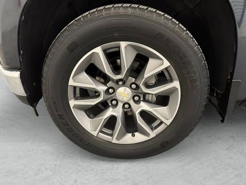 Used 2020 Chevrolet Silverado 1500 LT w/ Texas Edition image 23