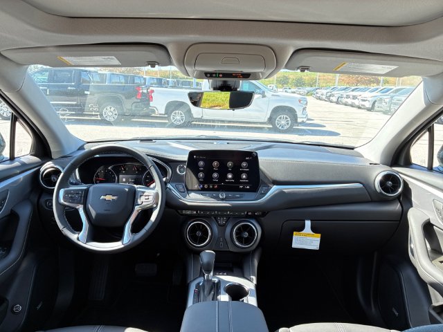 New 2026 Chevrolet Blazer LT w/ Sound & Technology Package AWD/4WD image 19