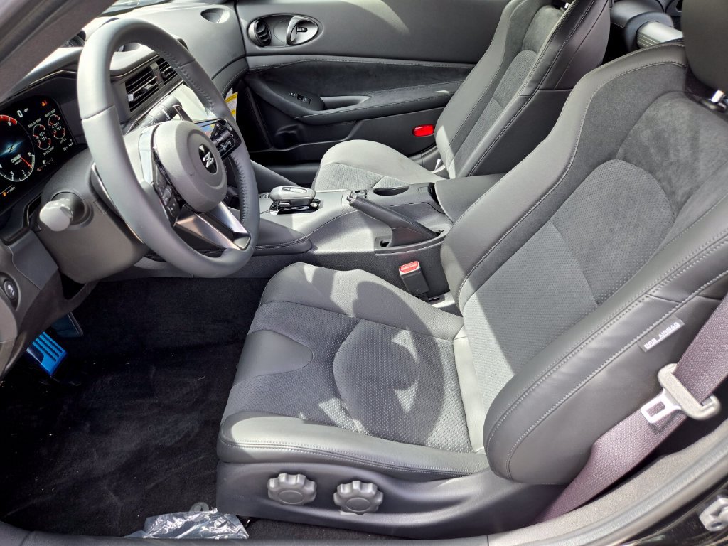 New 2026 Nissan Z Performance w/ Floor Mat Package RWD image 7
