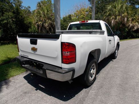 Used 2013 Chevrolet Silverado 1500 W/T RWD image 6