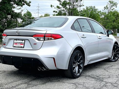 Used 2024 Toyota Corolla SE FWD image 12