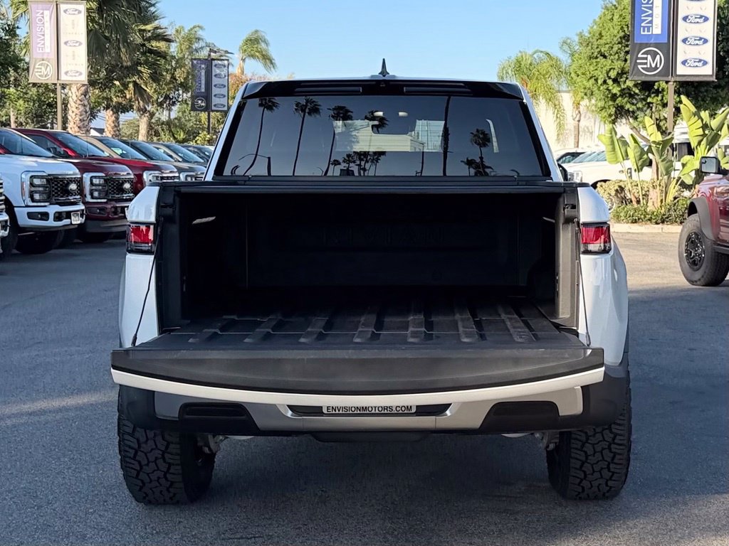 Used 2024 Rivian R1T Adventure Dual AWD/4WD image 10