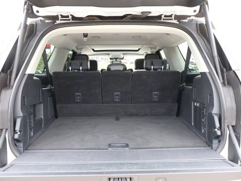 Certified 2025 Ford Expedition Max Platinum AWD/4WD image 16