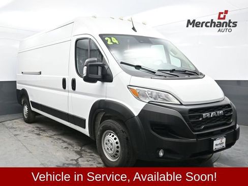 Used 2024 RAM ProMaster 2500 w/ Convenience Group FWD image 1