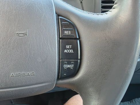 Used 2002 Ford F150 Lariat image 19