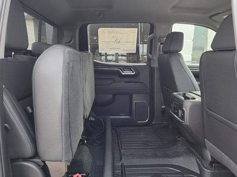 New 2026 GMC Sierra 1500 SLT image 45
