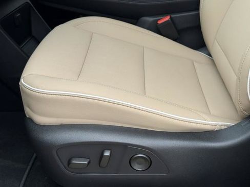 New 2026 Buick Enclave Preferred w/ Power Package FWD image 17