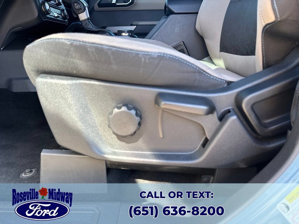 Used 2023 Ford Bronco Wildtrak AWD/4WD image 31
