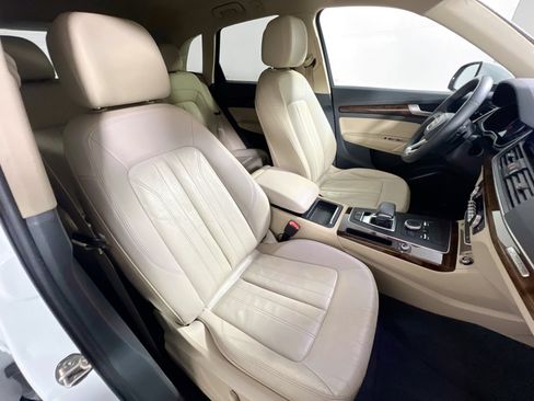 Used 2018 Audi Q5 2.0T Premium image 32