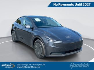 Used 2026 Tesla Model Y AWD video 1