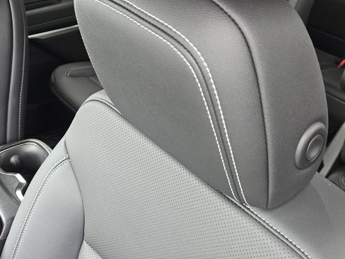 New 2027 Chevrolet Traverse LT w/ Midnight/Sport Edition FWD image 16