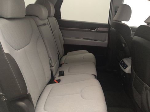 Used 2020 Hyundai Palisade SE FWD image 19