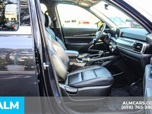 Used 2025 Kia Telluride S FWD image 22