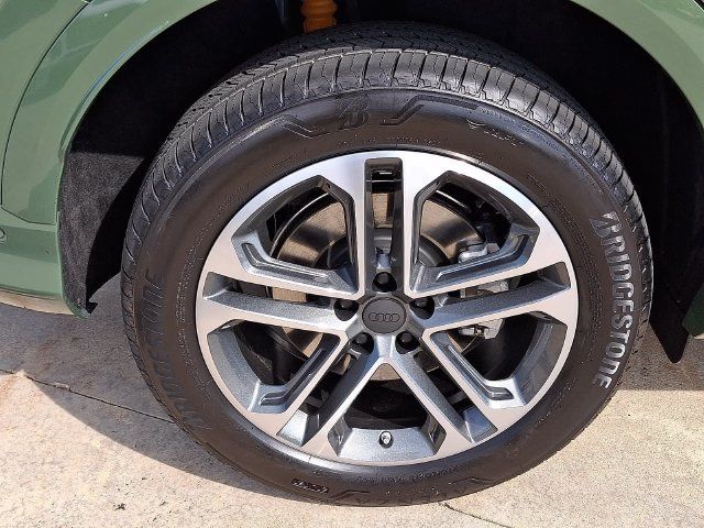 New 2026 Audi Q5 2.0T AWD/4WD image 5