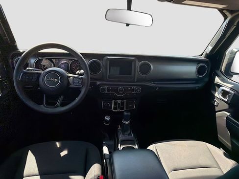 Used 2023 Jeep Wrangler Unlimited Sport AWD/4WD image 15