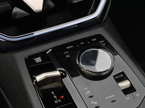 Certified 2025 BMW X3 xDrive30i w/ Premium Package image 20