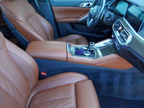 Used 2023 BMW X6 xDrive40i w/ M Sport Package image 12