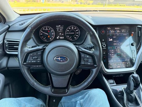 Used 2024 Subaru Outback Onyx Edition AWD/4WD image 16
