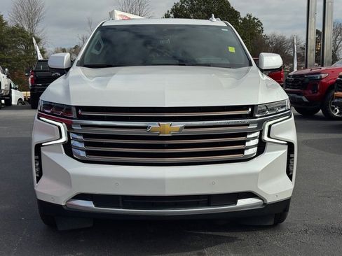Used 2024 Chevrolet Suburban High Country w/ Max Trailering Package image 8