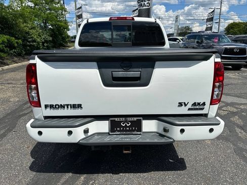 Used 2020 Nissan Frontier SV w/ Midnight Edition Floor Mats AWD/4WD image 10