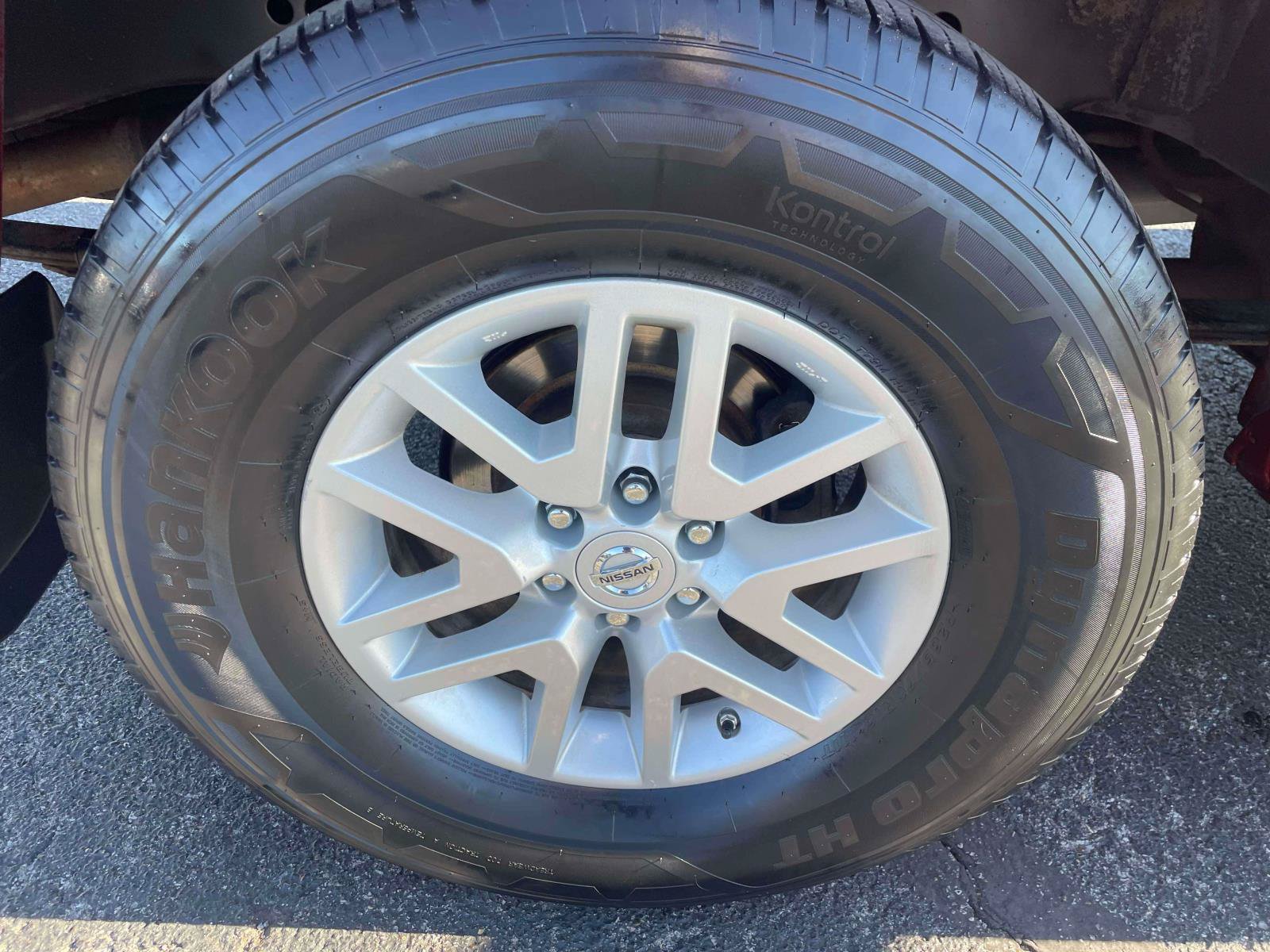 Used 2017 Nissan Frontier SV AWD/4WD image 9