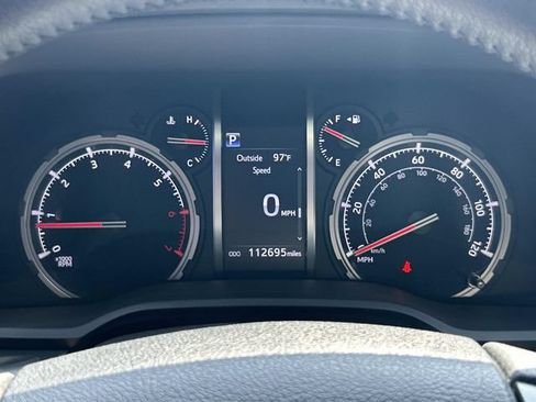 Used 2020 Toyota 4Runner Venture w/ Moonroof Package AWD/4WD image 35