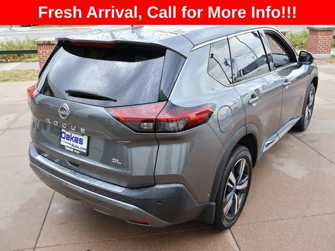 Used 2022 Nissan Rogue SL w/ SL Premium Package FWD image 6