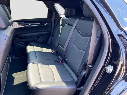 Certified 2024 Cadillac XT5 Premium Luxury AWD/4WD image 32