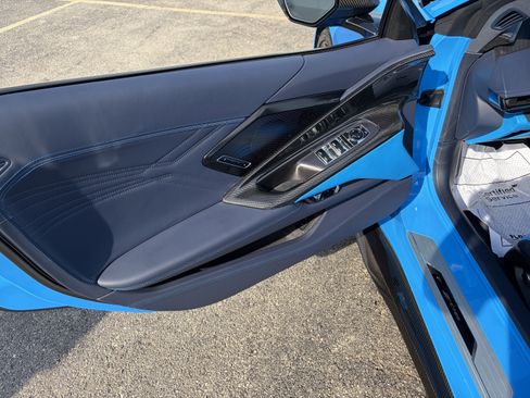 Used 2023 Chevrolet Corvette Z06 w/ Z07 Performance Package RWD image 27