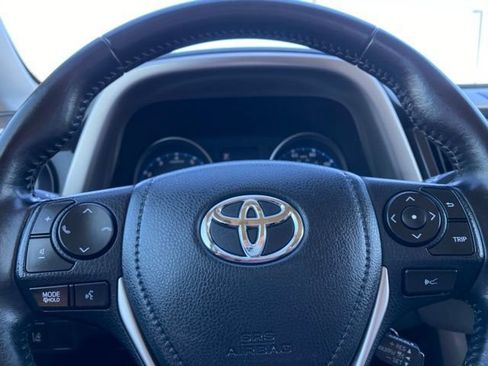 Used 2017 Toyota RAV4 XLE image 15
