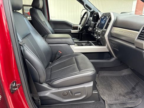 Used 2022 Ford F450 Lariat image 11