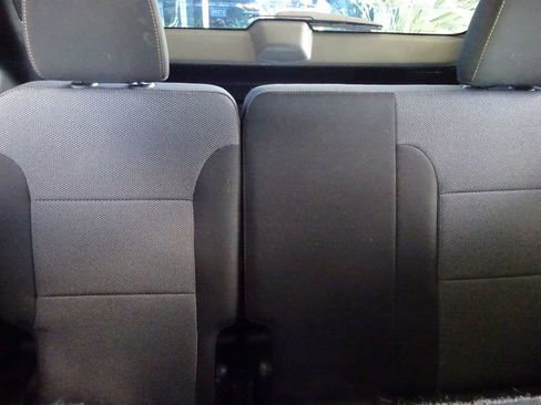 Certified 2021 Chevrolet Traverse LS image 25