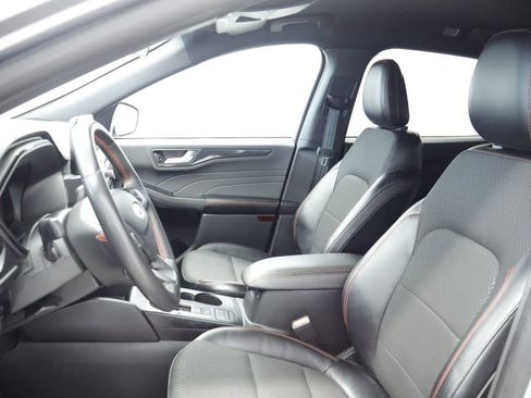 Used 2023 Ford Escape ST-Line AWD/4WD image 28